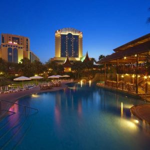 Gulf Hotel Convention And Spa