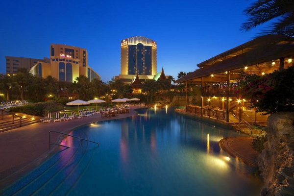 Gulf Hotel Convention And Spa
