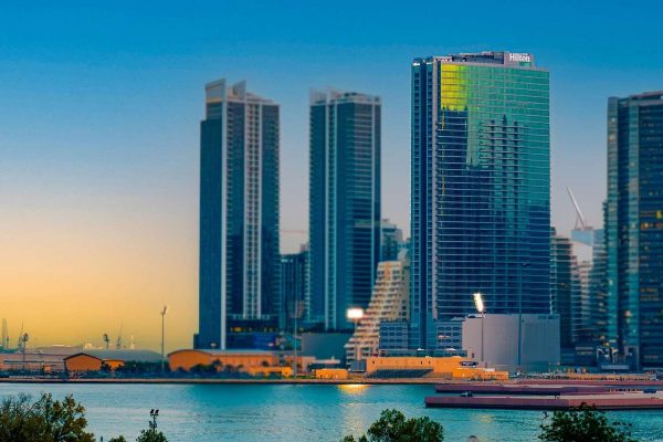 ‪Hilton Bahrain‬